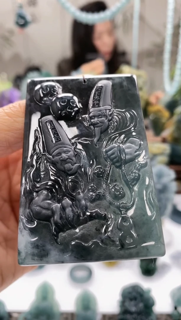 颈饰未镶嵌翡翠翡翠