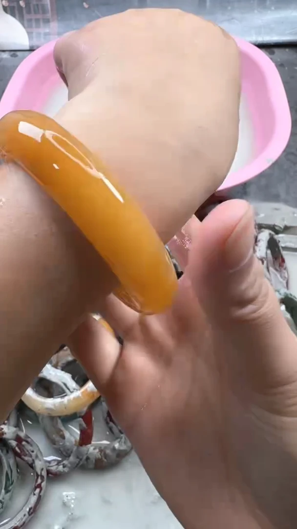 石英质玉手镯未镶嵌23