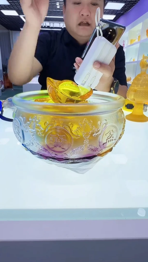 泥塑古法琉璃聚宝盆摆件