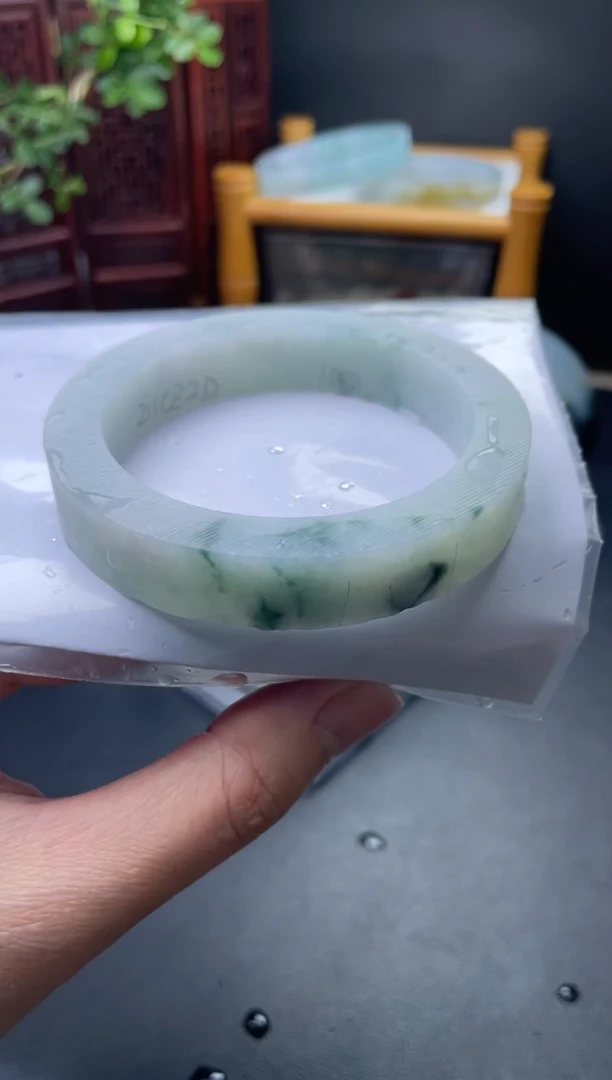 定制翡翠毛胚手镯未镶嵌毛胚定制不退不换