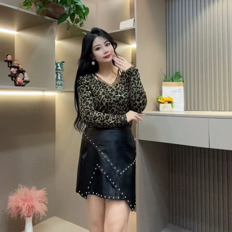 冬季上衣-酷 34052大码时尚修身显瘦V领亮闪气质潮流百搭上衣