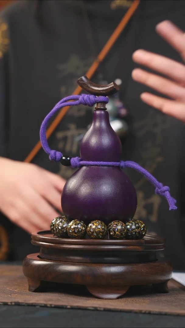 【闪购商品】YV218大漆酒葫芦不包手串及旋转底座