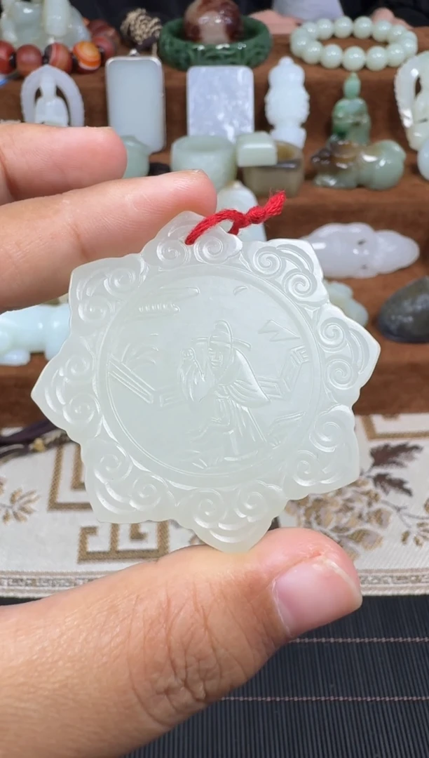 颈饰未镶嵌和田玉1