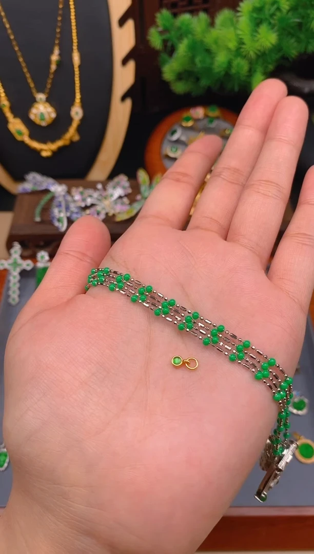【闪购商品】翡翠项链银S925镶嵌银色碎银几两项链1条
