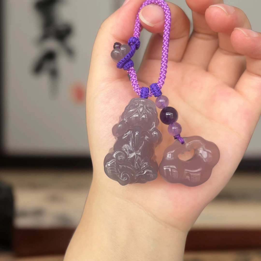 紫底貔貅立体雕刻钥匙扣挂件车钥匙装饰高档男女通用吉祥寓意饰品