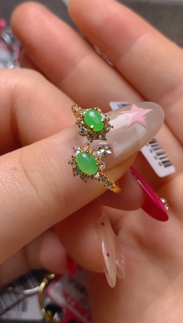 银S925镶嵌戒指翡翠百内无证书