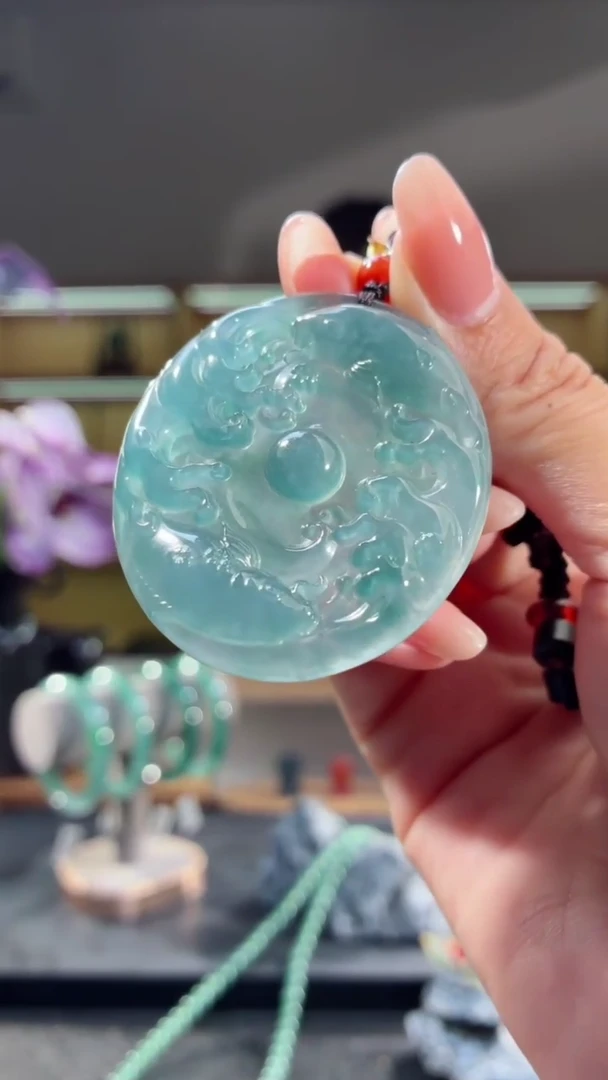 吊坠(不含链)未镶嵌翡翠乾坤鱼