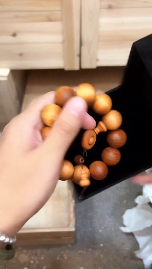 精品手串（无礼盒）@@sp383