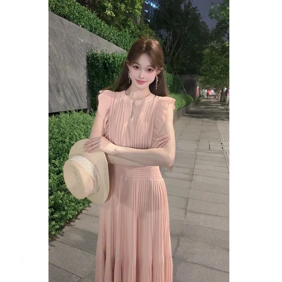 法系温柔小众花边显瘦连衣裙女2025夏季新爆款时尚无袖气质长裙子