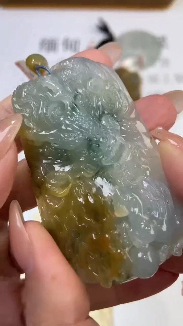 翡翠挂件未镶嵌高****息2228620