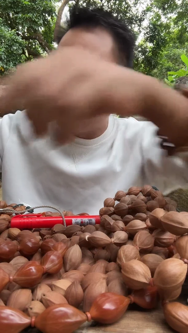 手串橄榄核21.29梅林铁核999