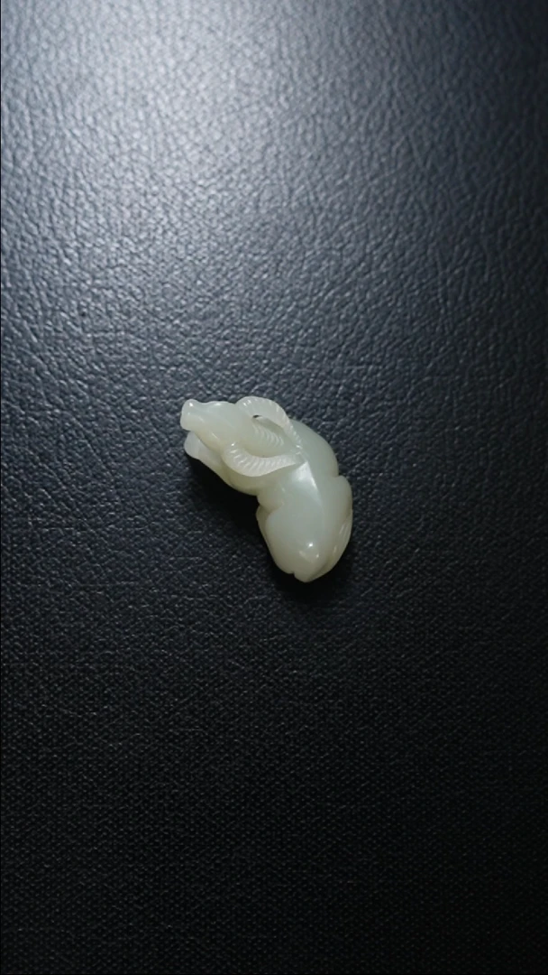 【闪购商品】和田玉颈饰未镶嵌牛