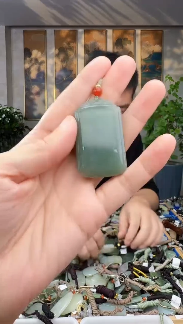 未镶嵌和田玉挂件拍一发一