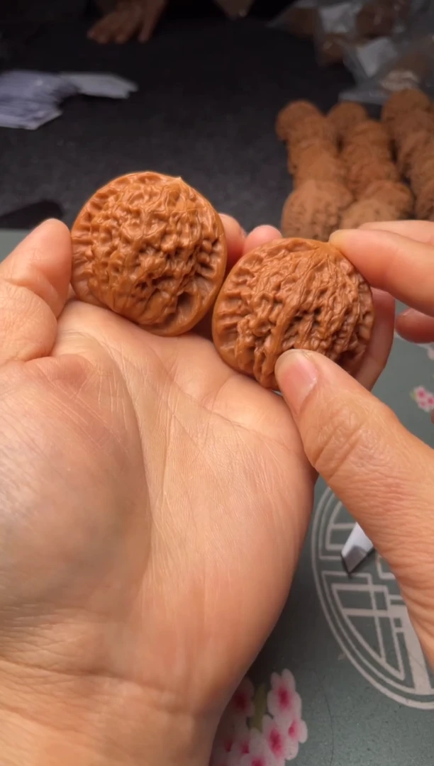 把件文玩核桃w55  金公子42尺