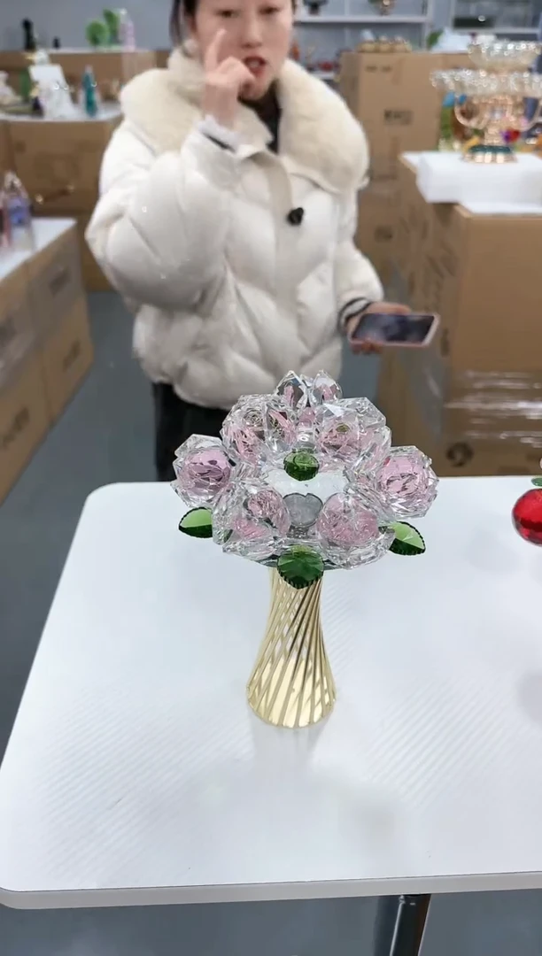 【闪购商品】玻璃花间集0040手捧花