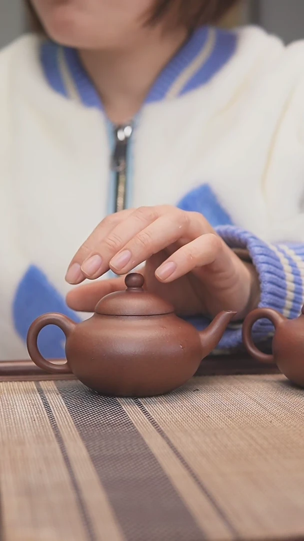 【闪购商品】紫砂茶杯底槽清梨型