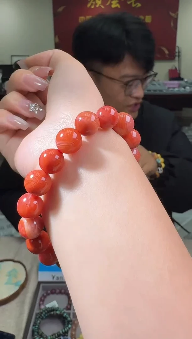 【闪购商品】南红玛瑙手链未镶嵌多样性发一件 478