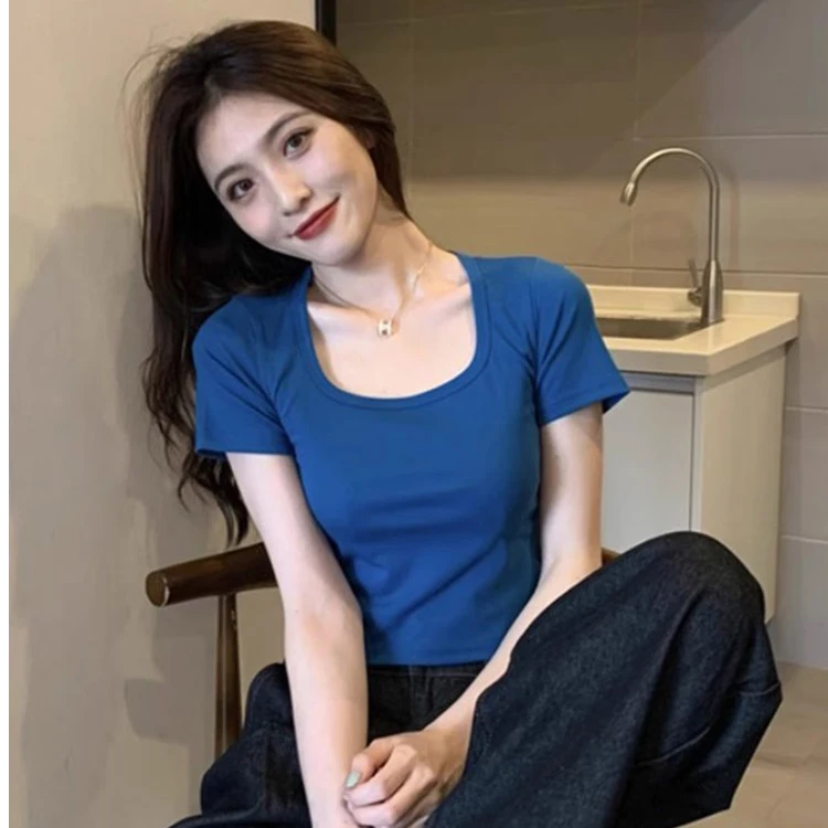 蓝色正肩短袖t恤女夏季设计感小众新款修身显瘦辣妹方领短款上衣