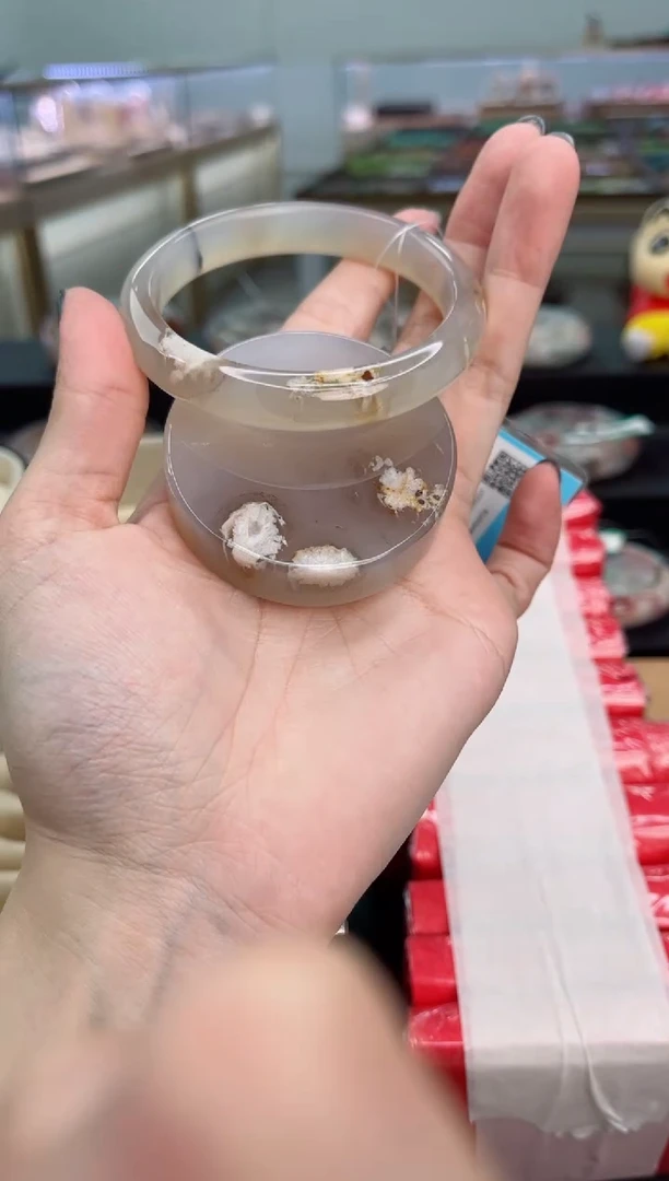 石英质玉手镯未镶嵌57圈口（赠品镯心）1911332