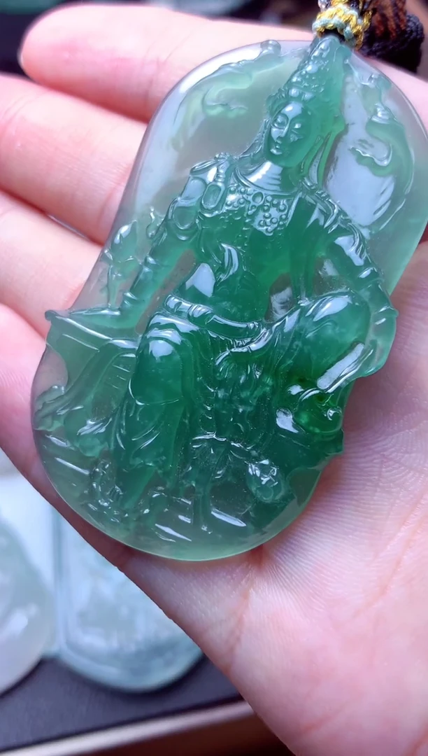 颈饰未镶嵌翡翠天然A货翡翠