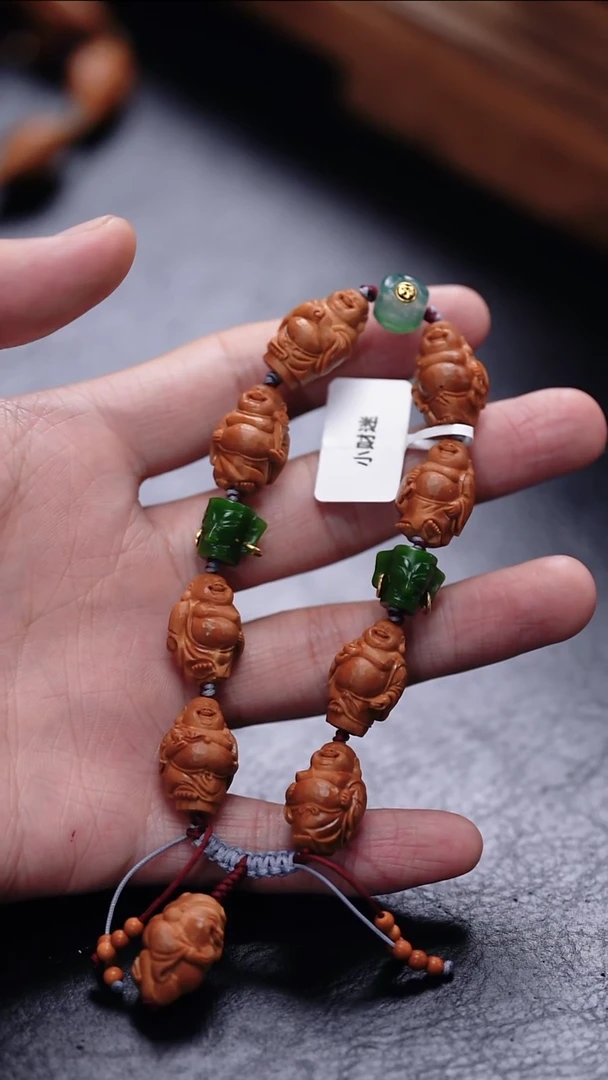 【闪购商品】橄榄核吊坠更厉害