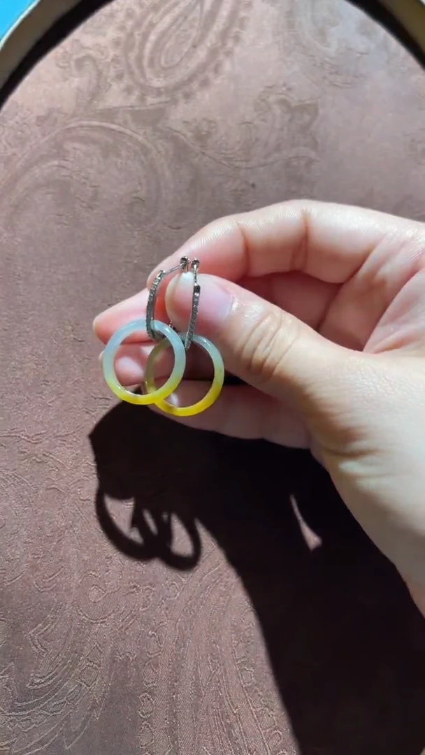 银S925镀金镶嵌翡翠耳饰红翡绿翠