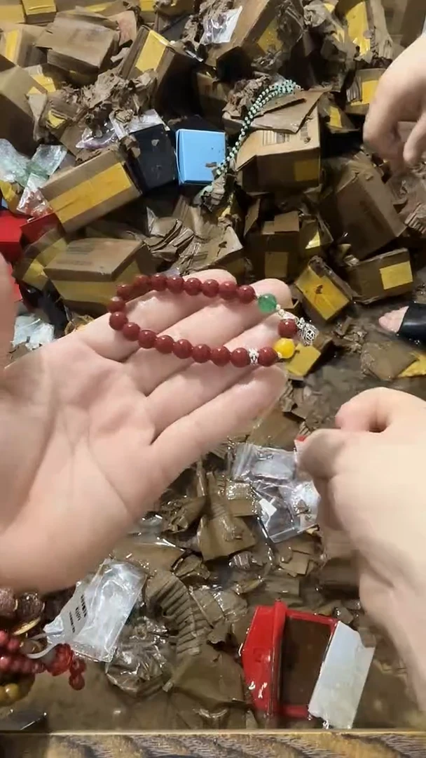 玻璃成品青玥珠宝123