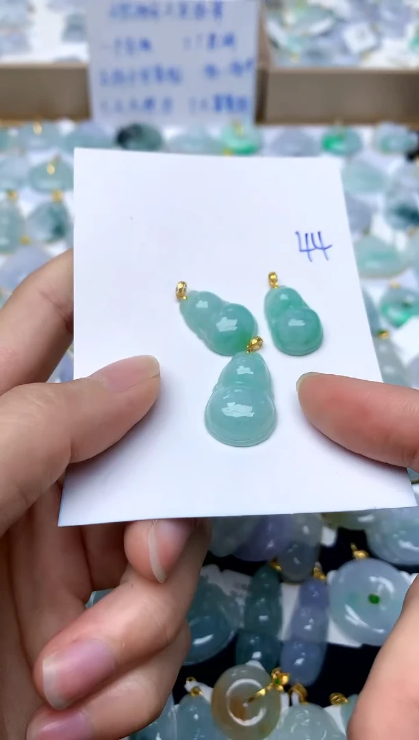 【闪购商品】翡翠颈饰18K金镶嵌 天然A货翡翠（多样性发其一）
