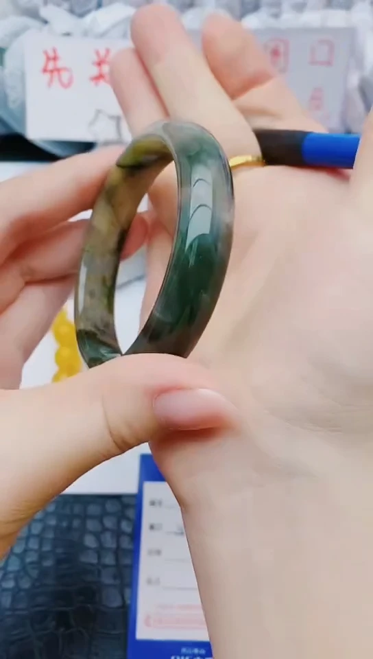未镶嵌手镯石英质玉x283+59-60
