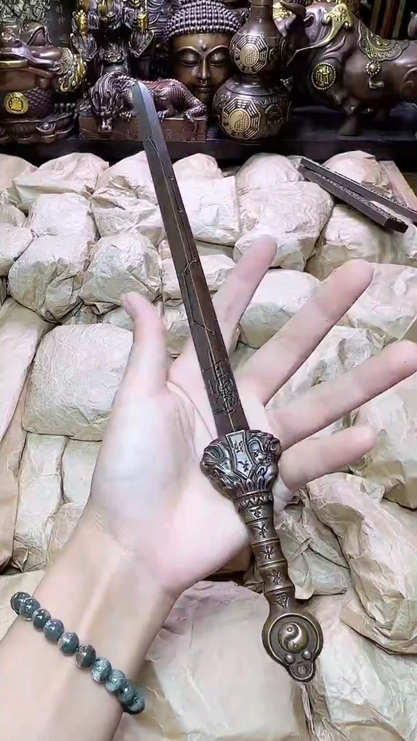 铜器摆件铜器摆件