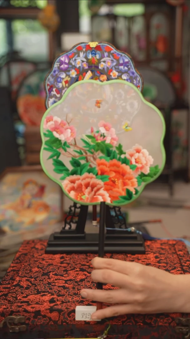 扇子团扇 绣花双面非遗
