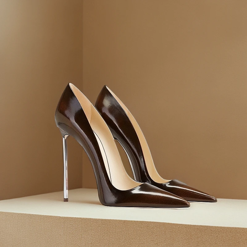 爆款高跟鞋细跟秋冬新款设计感小众棕色漆皮细跟尖头御姐单鞋女
