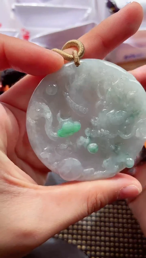 颈饰未镶嵌翡翠8888888