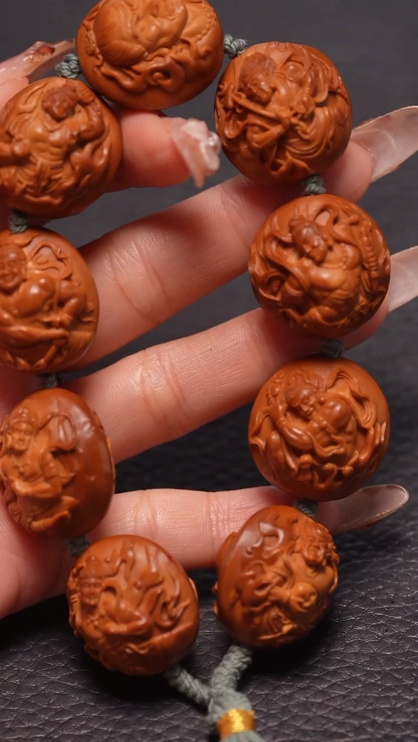 手串橄榄核2.4/八大金刚