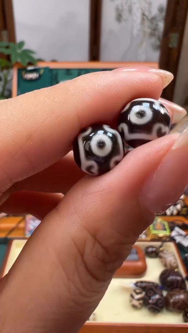 未镶嵌颈饰玛瑙/玉髓4.（微瑕随机发货）