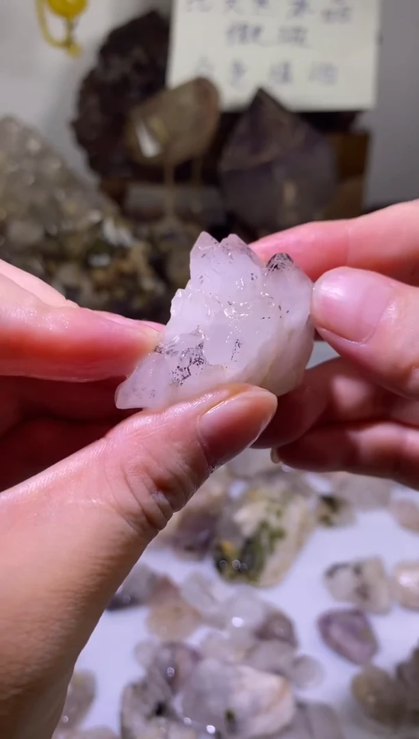 未镶嵌珠宝半成品水晶24号四川超七花园水晶