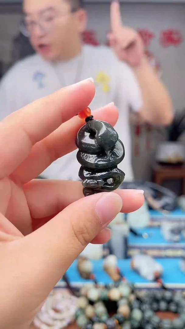 和田玉未镶嵌挂件1