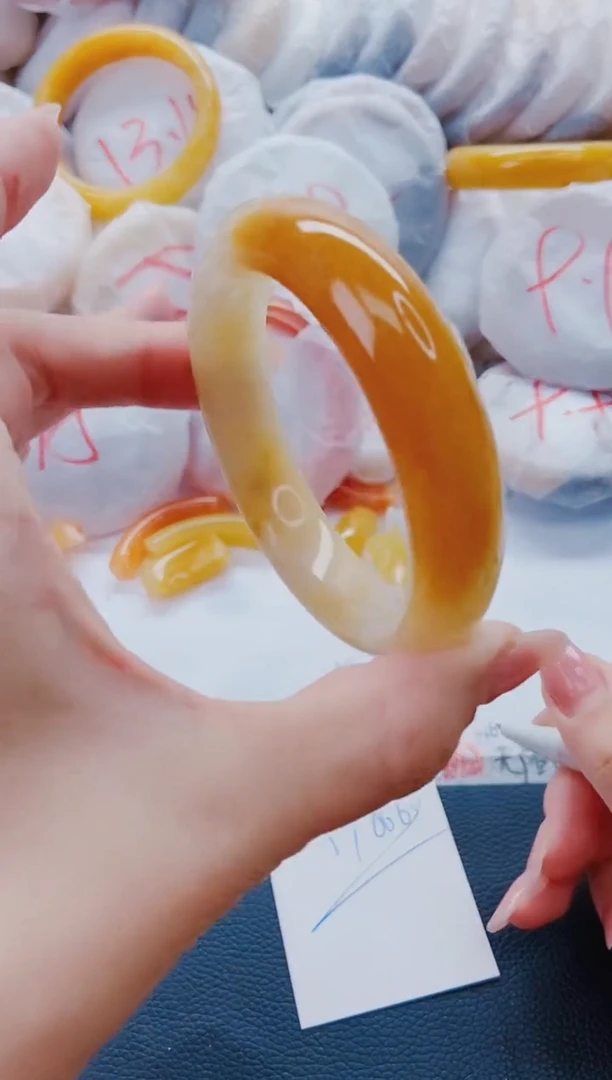 石英质玉手镯未镶嵌K25-59-60-61