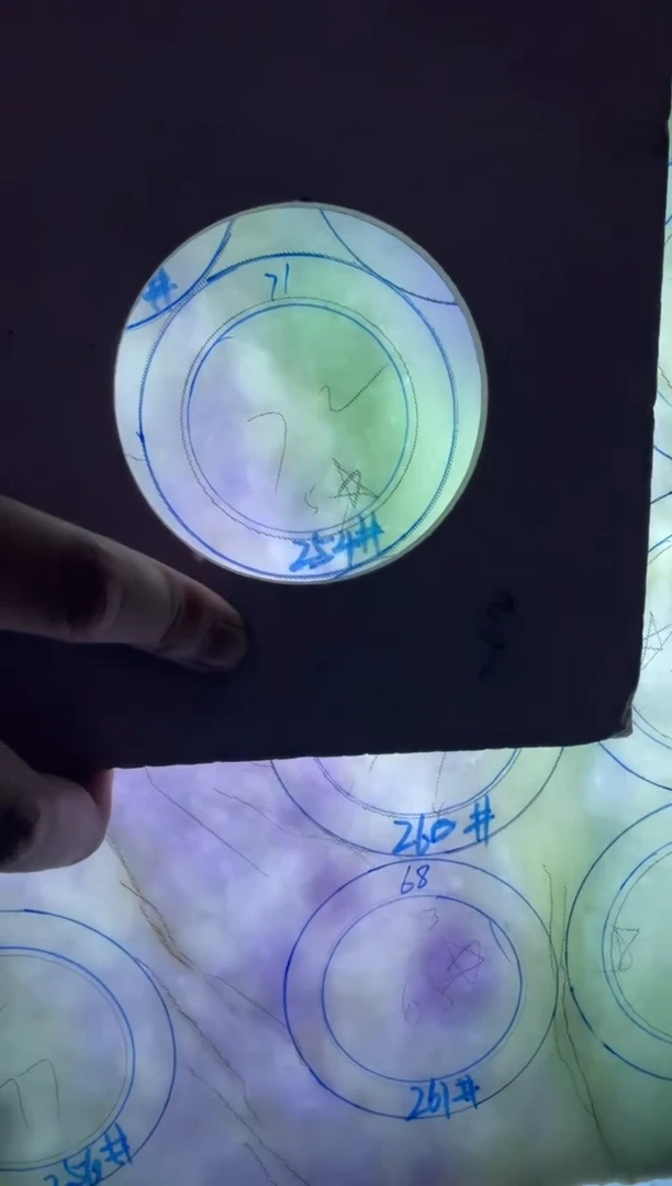 【闪购商品】定制翡翠手镯未镶嵌手镯DDS/发一件