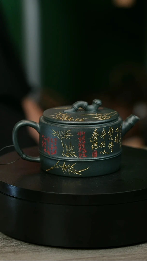 茶壶紫砂往**风H2053余海燕描金双线汉瓦