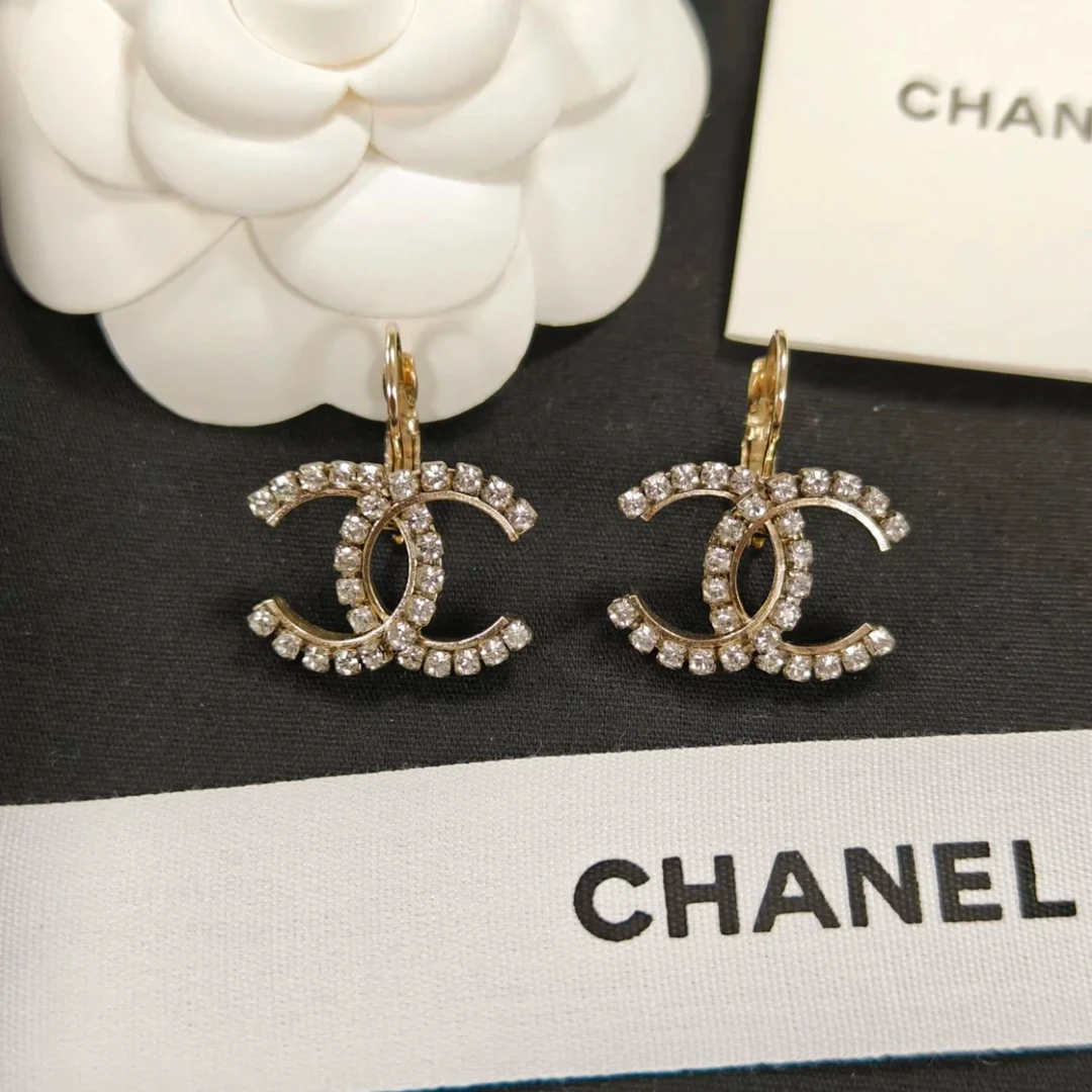 99新 Chanel/香奈儿 7姐专场/金色满钻大双C耳钉