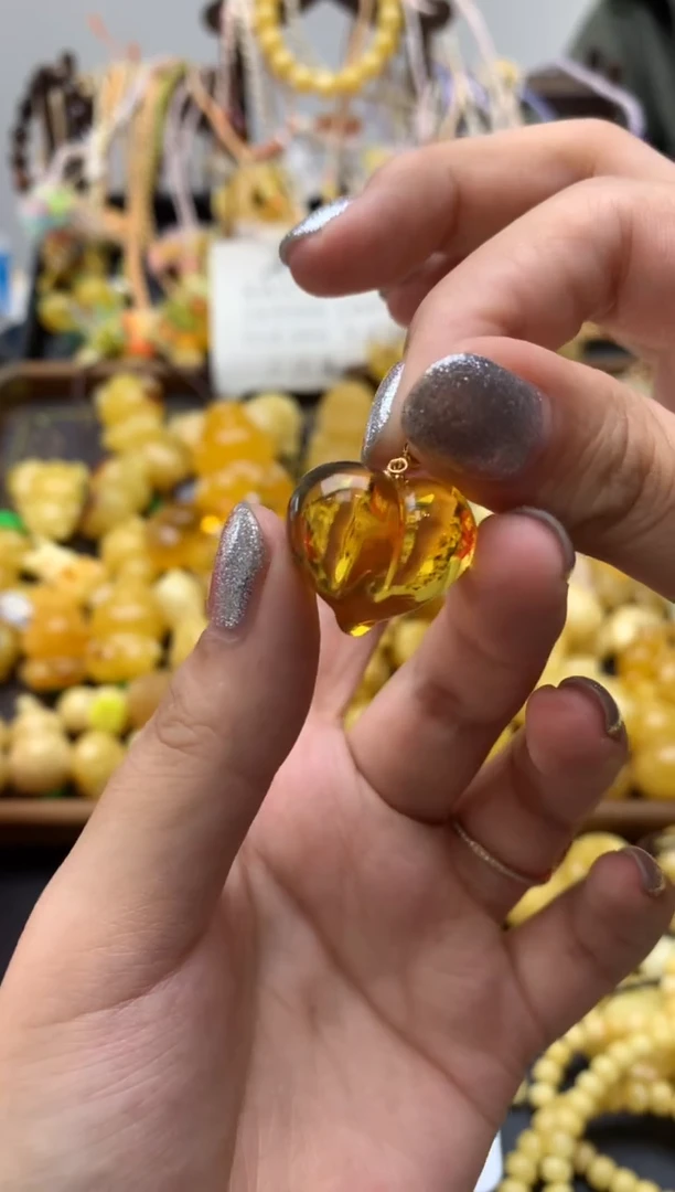 18K金镶嵌琥珀珠宝奇石048琥珀蜜蜡微瑕品