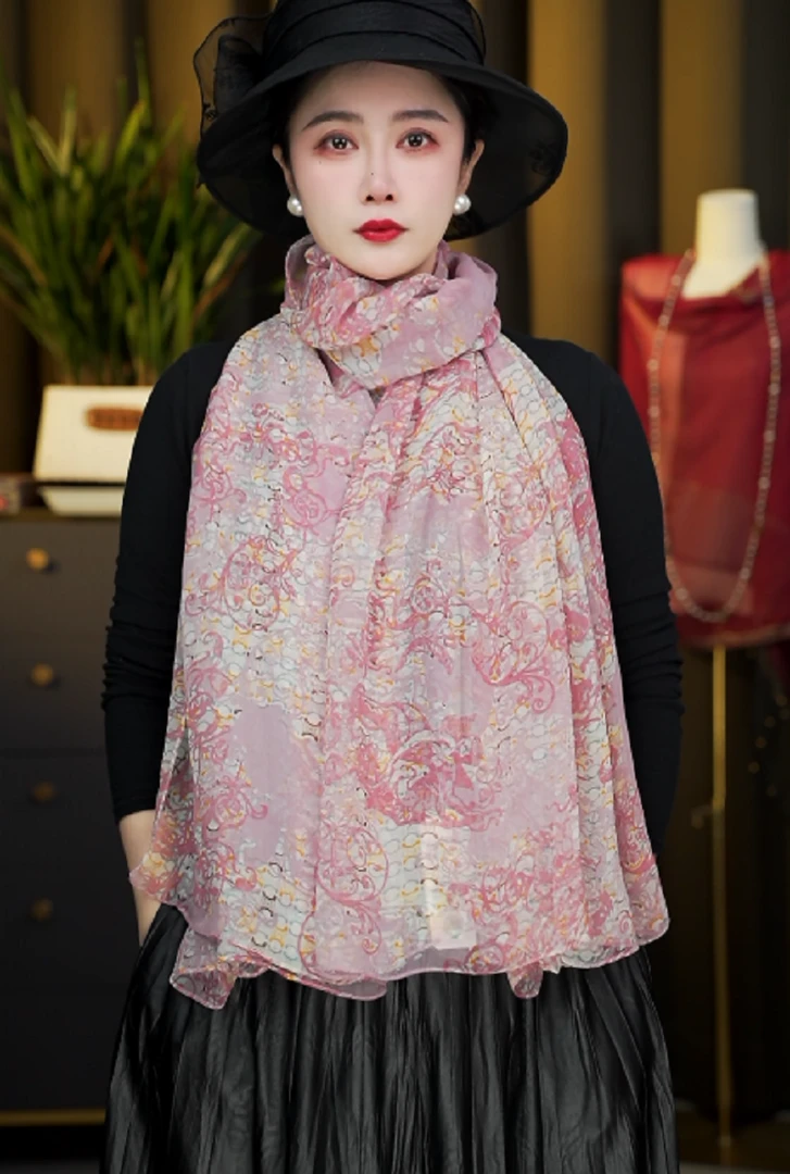 1-704垂感鳄鱼皱手工锁边130x180亲肤丝巾沙滩巾女士纱巾