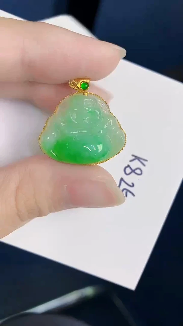 颈饰18K金镶嵌翡翠天然翡翠缅甸A货