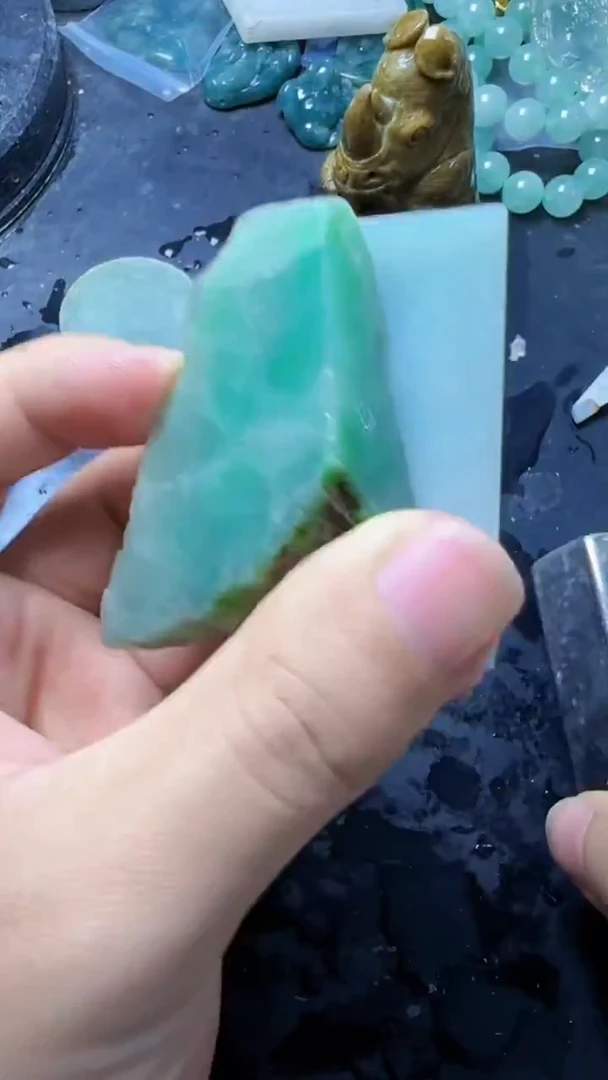 未镶嵌挂件翡翠061