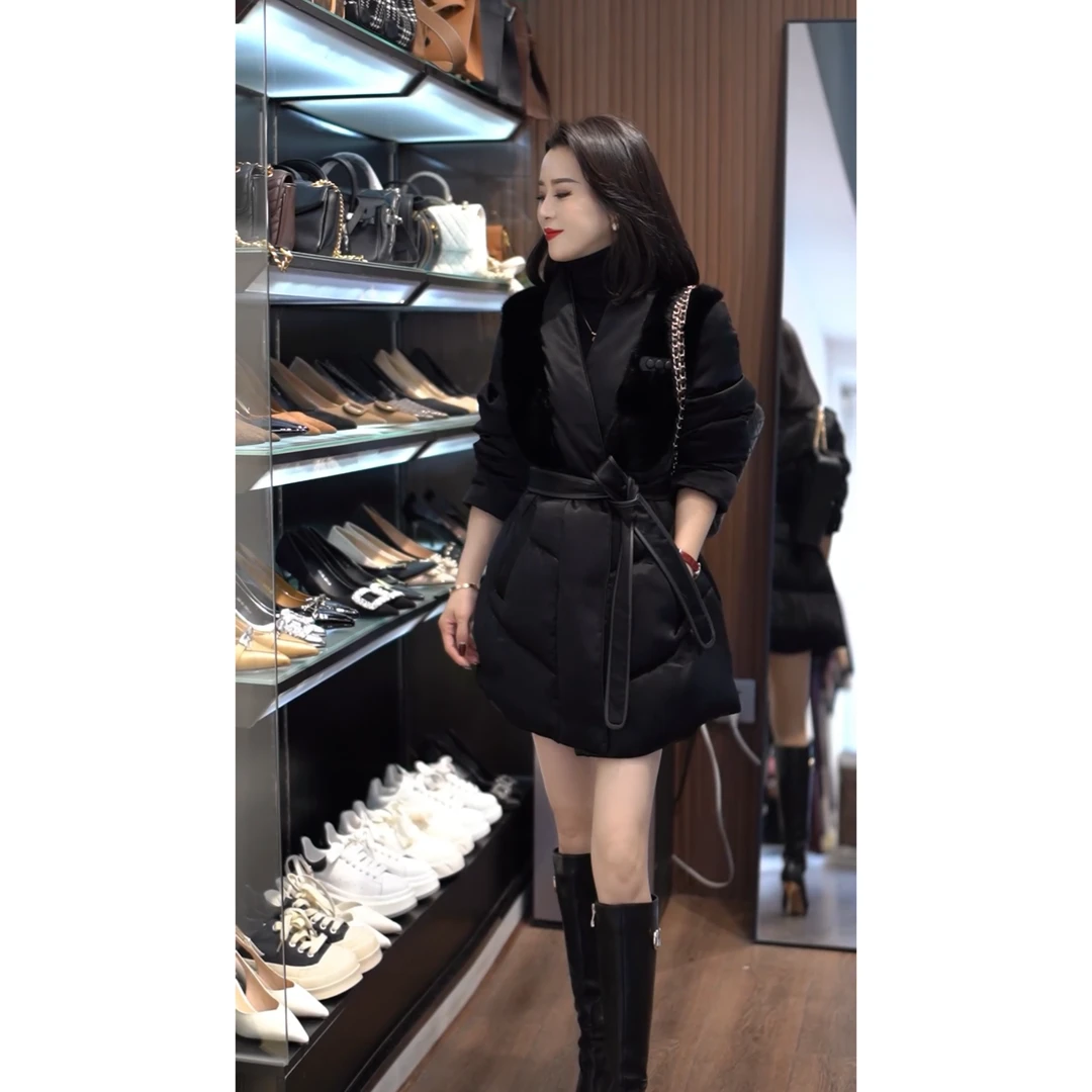 【雅韵】铜氨丝奢贵定制款水貂毛鹅绒服66112