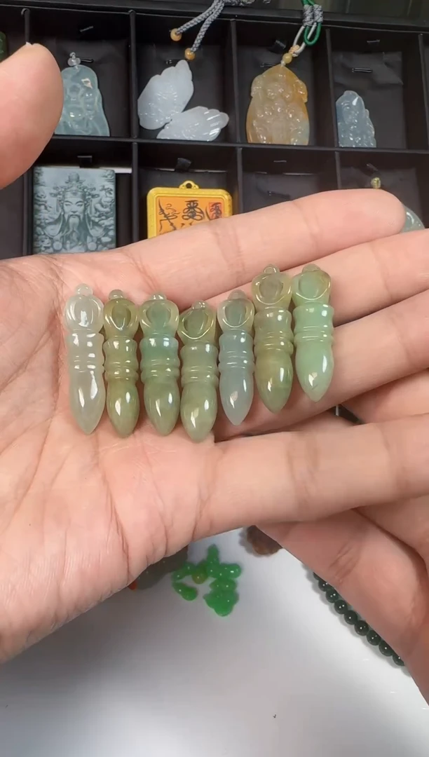 颈饰未镶嵌翡翠金刚杵 随机发货 可选