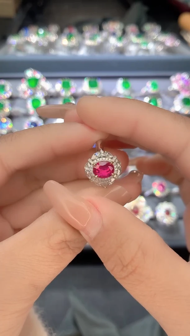 18K金镶嵌戒指红宝石-1.13克拉*无烧