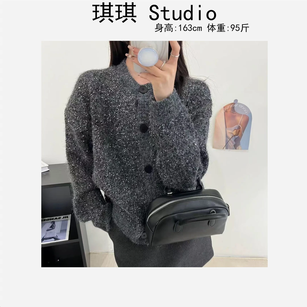 冬季新款轻奢高级感圆领排扣亮片闪闪气质时尚显瘦减龄针织开衫-L