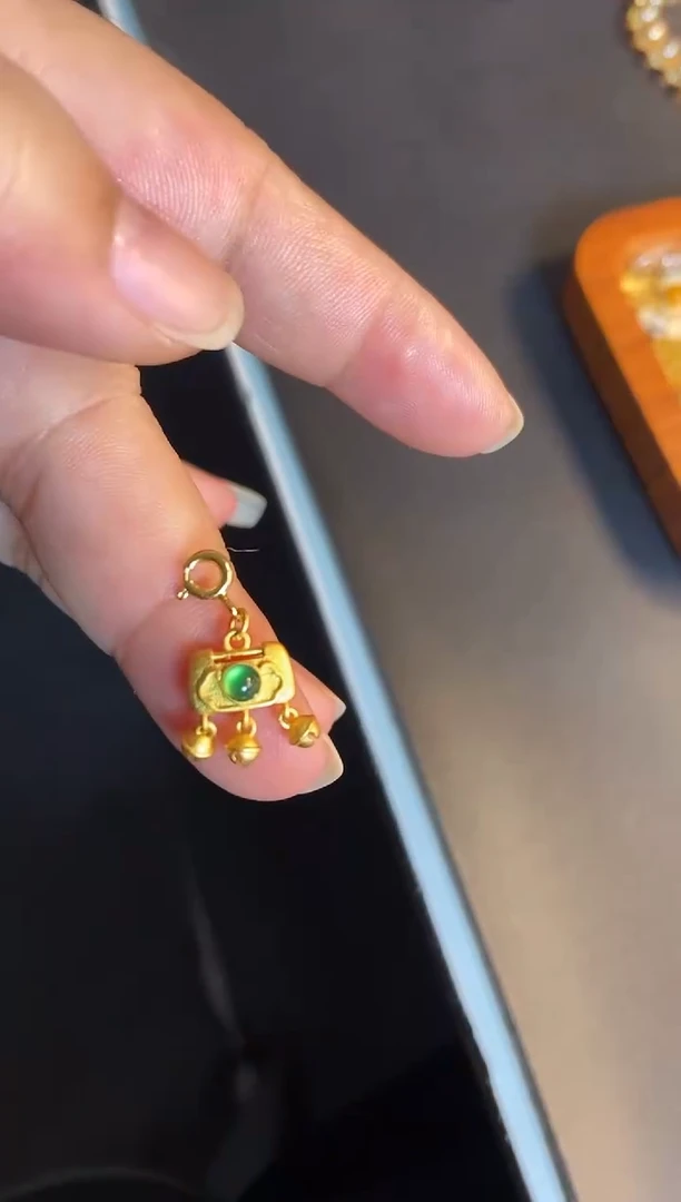 吊坠(不含链)银S925镶嵌翡翠1
